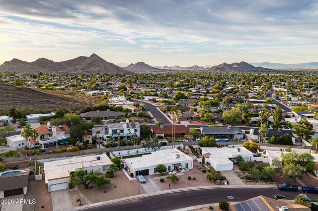 2438 E CHERYL Drive, Phoenix, AZ 85028