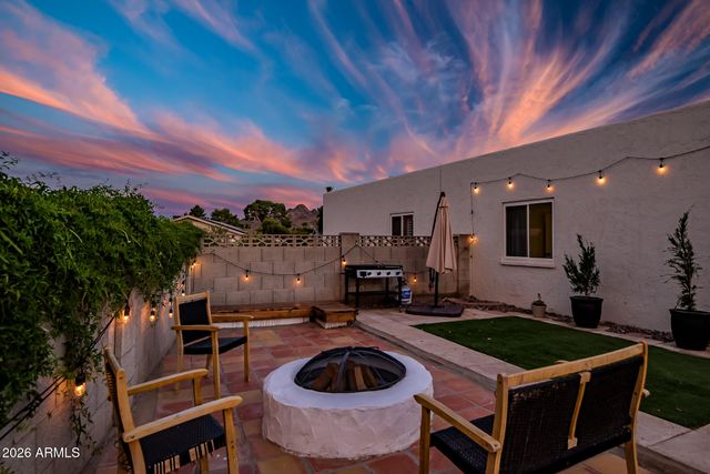 2438 E CHERYL Drive, Phoenix, AZ 85028