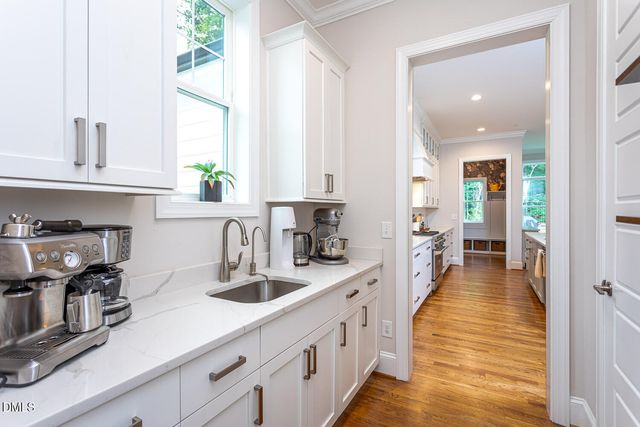 801 Carolina Avenue, Raleigh, NC 27606