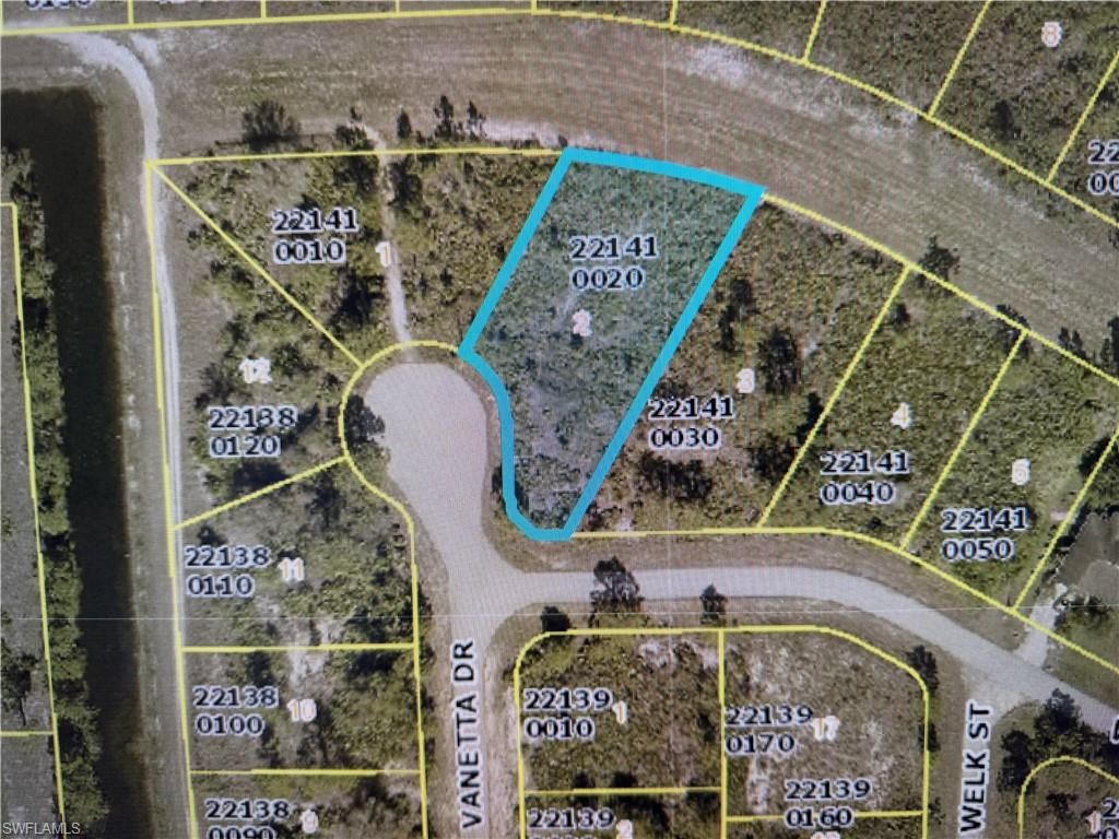 452 Vanetta DR, Lehigh Acres, FL 33972