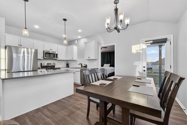 12505 S Woodlawn Drive, Lee's Summit, MO 64086