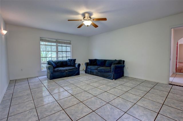 34847 COUNTY ROAD 439, Eustis, FL 32736