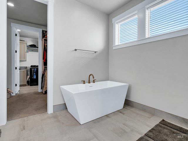 1711 E Spire Street, Meridian, ID 83642