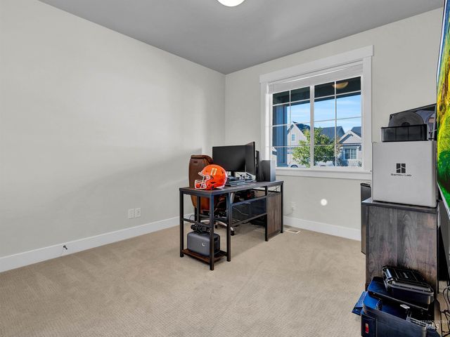 1711 E Spire Street, Meridian, ID 83642