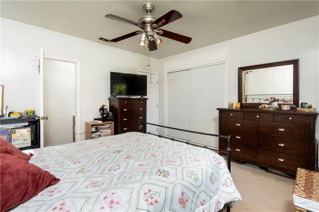 16040 Parthenia, North Hills, CA 91343
