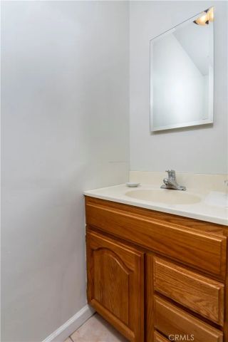 16040 Parthenia, North Hills, CA 91343