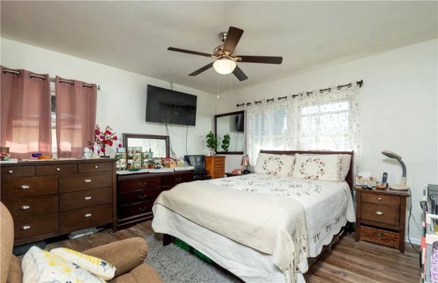 16040 Parthenia, North Hills, CA 91343