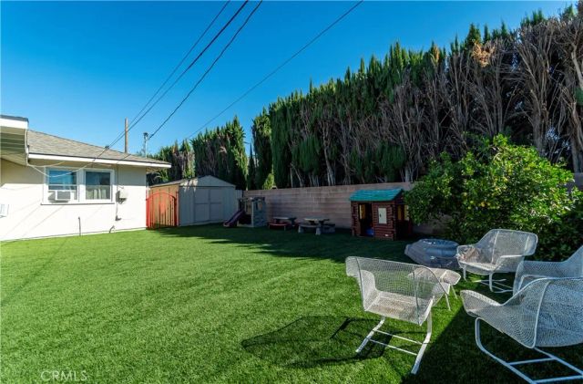 16040 Parthenia, North Hills, CA 91343