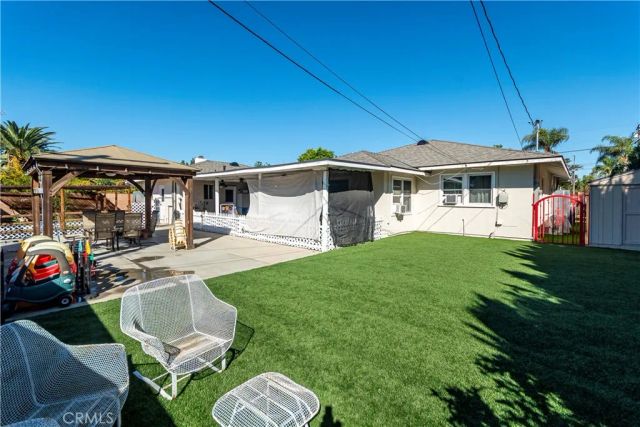 16040 Parthenia, North Hills, CA 91343