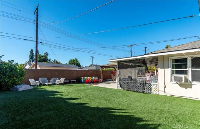 16040 Parthenia, North Hills, CA 91343