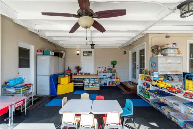 16040 Parthenia, North Hills, CA 91343