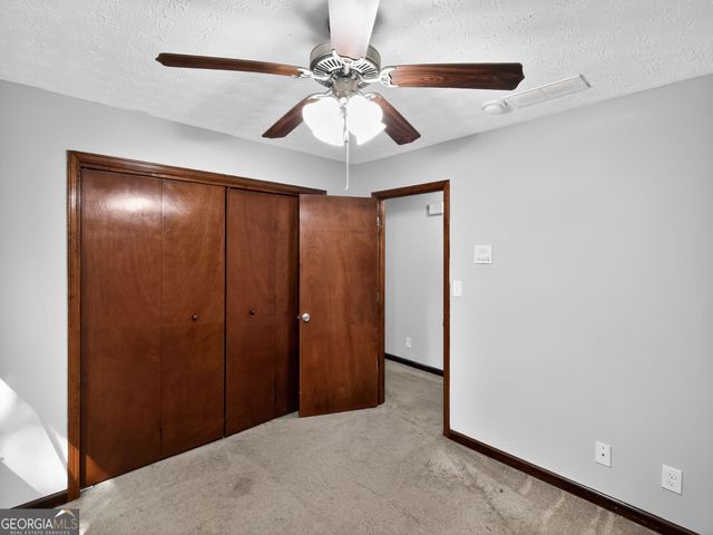 824 Post Road Circle, Stone Mountain, GA 30088