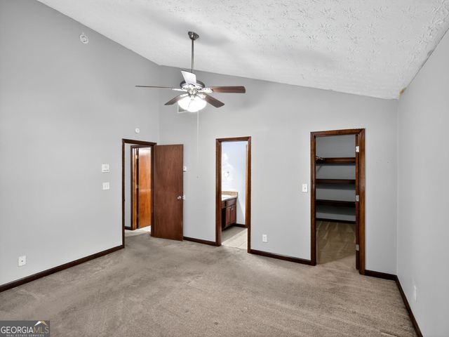 824 Post Road Circle, Stone Mountain, GA 30088