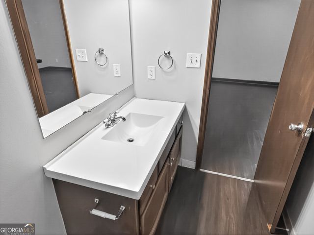 824 Post Road Circle, Stone Mountain, GA 30088