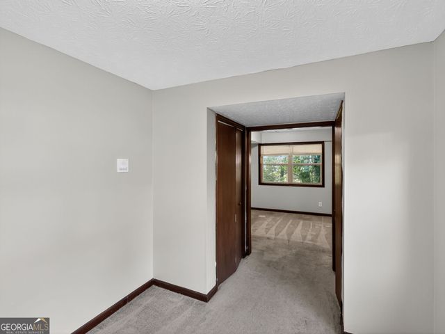824 Post Road Circle, Stone Mountain, GA 30088