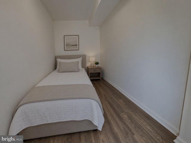 2418 FREDERICK AVE, Baltimore, MD 21223