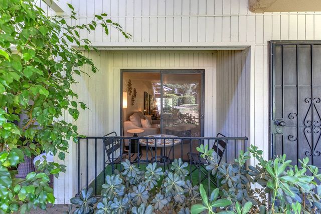 2800 N Los Felices W 107, Palm Springs, CA 92262