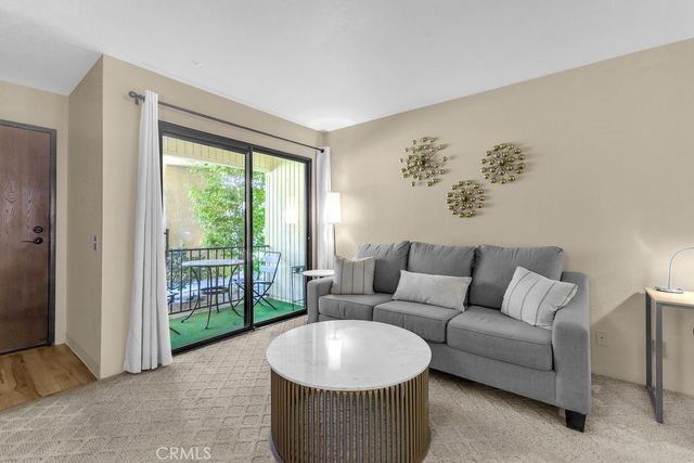 2800 N Los Felices W 107, Palm Springs, CA 92262