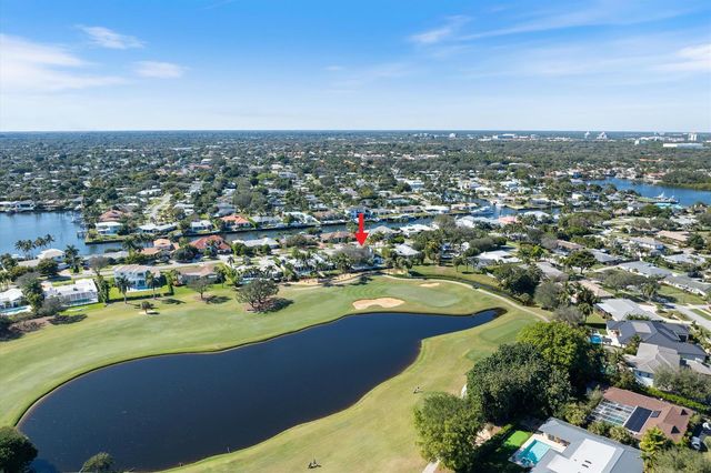 868 Country Club Drive, North Palm Beach, FL 33408