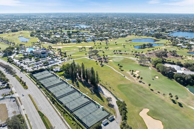 868 Country Club Drive, North Palm Beach, FL 33408
