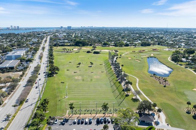 868 Country Club Drive, North Palm Beach, FL 33408