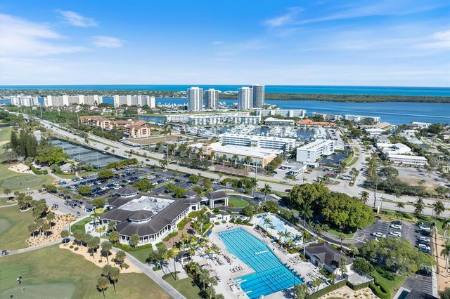 868 Country Club Drive, North Palm Beach, FL 33408