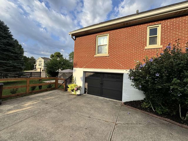 1143 Cecelia Avenue, Park Hills, KY 41011