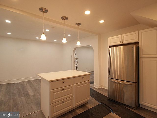 618 POST RD, Marcus Hook, PA 19061