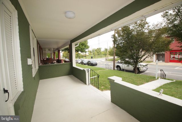 618 POST RD, Marcus Hook, PA 19061