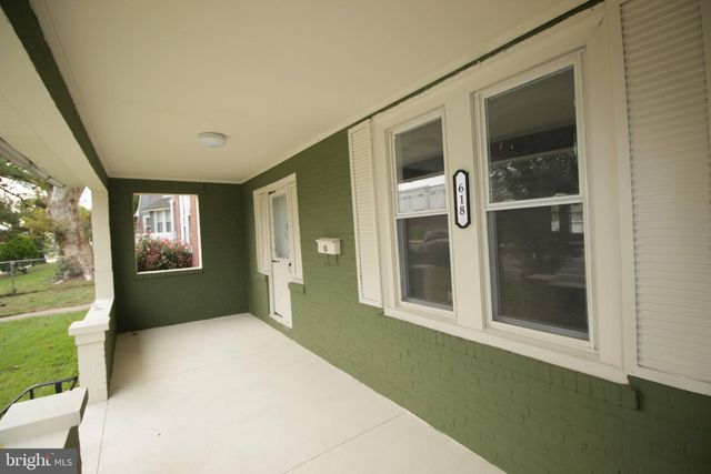 618 POST RD, Marcus Hook, PA 19061