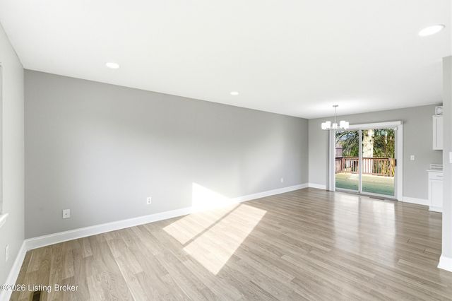 1772 Holly Ct, Radcliff, KY 40160