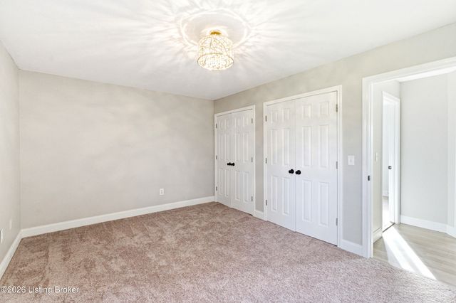 1772 Holly Ct, Radcliff, KY 40160