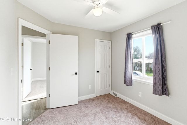 1772 Holly Ct, Radcliff, KY 40160