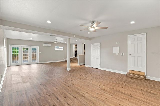 5149 22ND AVENUE N, St Petersburg, FL 33710