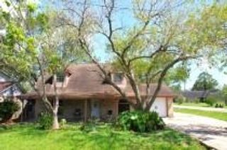 1131 Gifford Road, Angleton, TX 77515