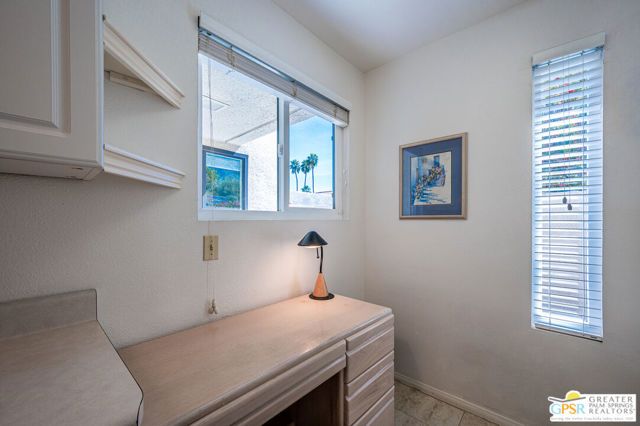 845 E Arenas Road, Palm Springs, CA 92262