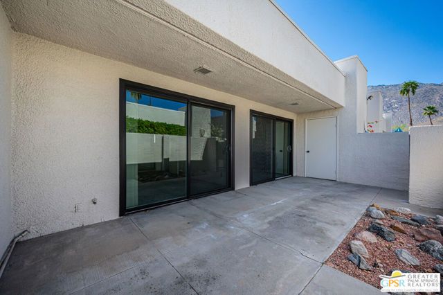 845 E Arenas Road, Palm Springs, CA 92262