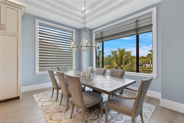 211 San Mateo DR, Bonita Springs, FL 34134