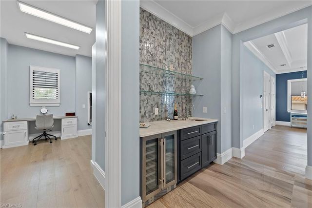 211 San Mateo DR, Bonita Springs, FL 34134