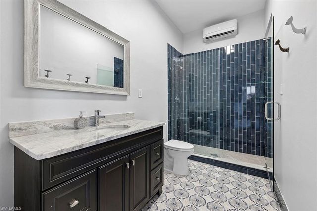 211 San Mateo DR, Bonita Springs, FL 34134
