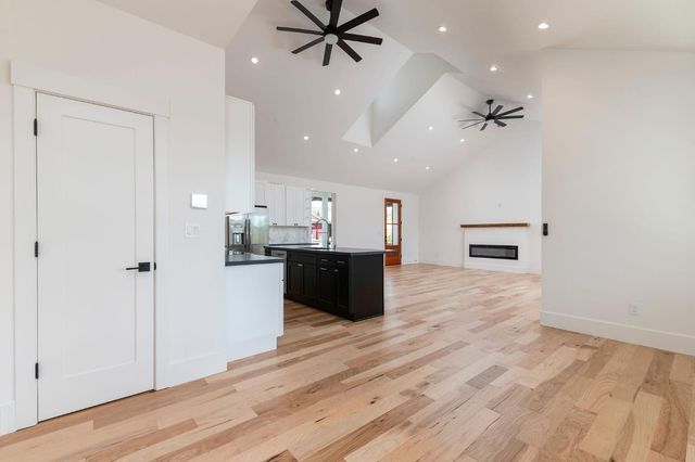 358 Oak Tree Cir, Murphys, CA 95247