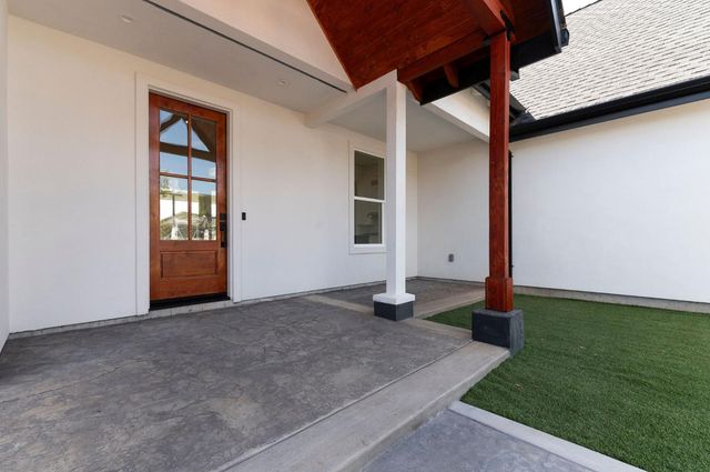 358 Oak Tree Cir, Murphys, CA 95247