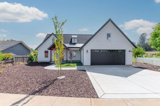 358 Oak Tree Cir, Murphys, CA 95247