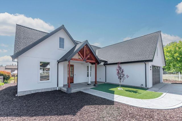 358 Oak Tree Cir, Murphys, CA 95247
