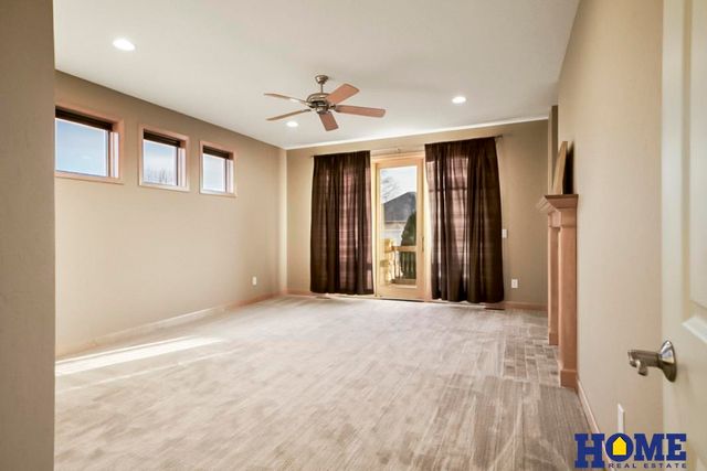 5335 Troon Drive, Lincoln, NE 68526