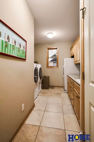 5335 Troon Drive, Lincoln, NE 68526