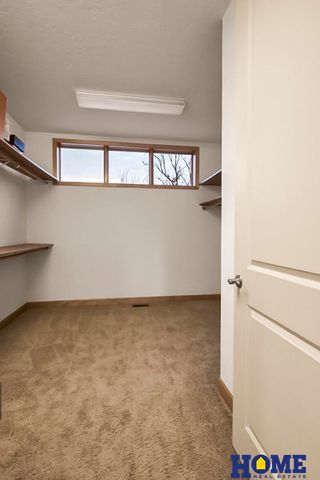 5335 Troon Drive, Lincoln, NE 68526