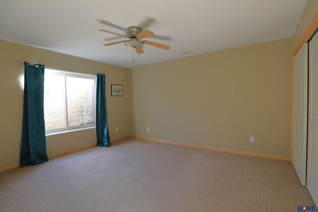 5335 Troon Drive, Lincoln, NE 68526