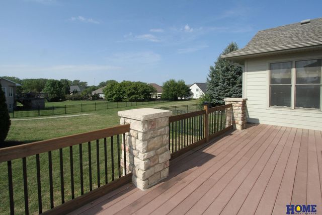 5335 Troon Drive, Lincoln, NE 68526