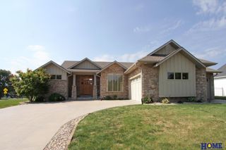 5335 Troon Drive, Lincoln, NE 68526